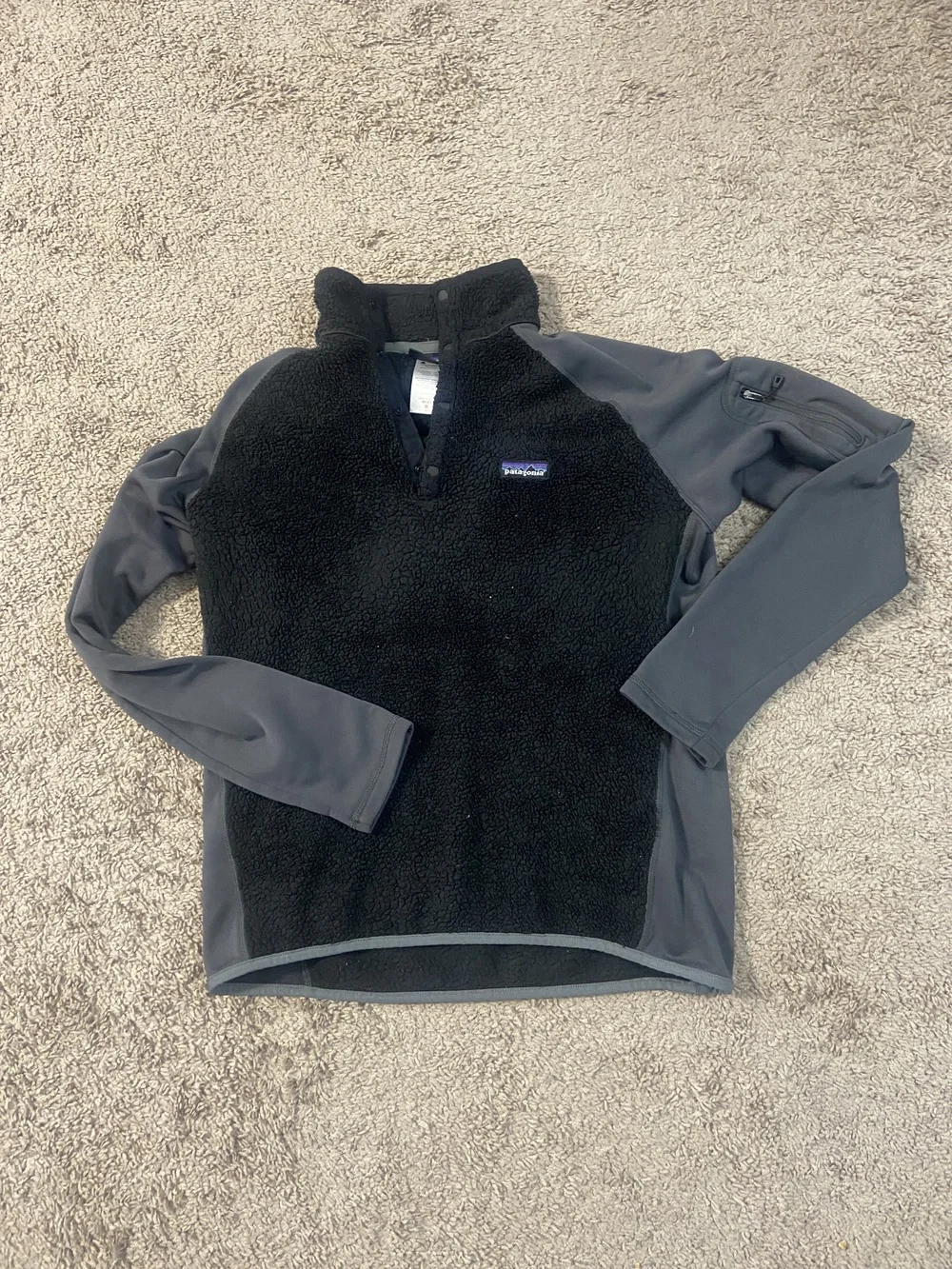 Patagonia Sweater Mens Medium Black Gray Quarter Snap Fleece Pullover Outdoors